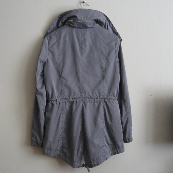 BCBGeneration Anorak Windbreaker Jacket, Silver Gray, Size Medium - Picture 7 of 10
